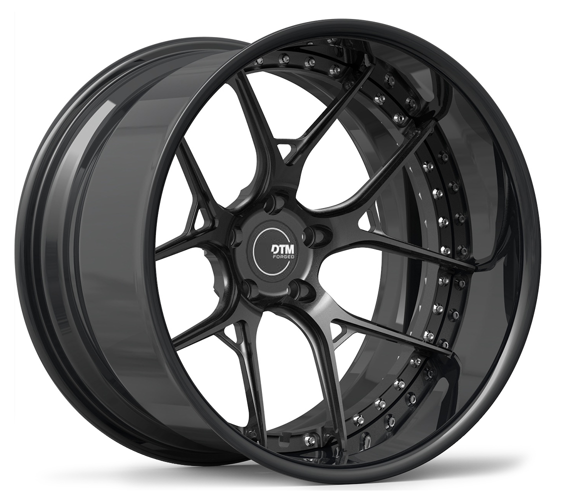 F08 - GOLD BLACK LIP thumbnail